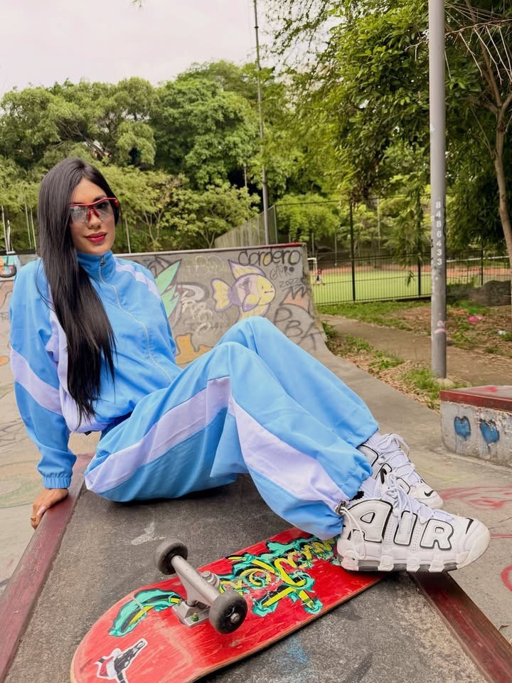 Colorblock Zip-Up Jacket & Drawstring Jogger Pants Set