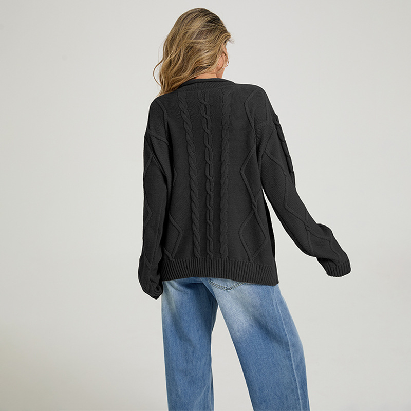 Women's Loose Crewneck Cable Knit Sweater