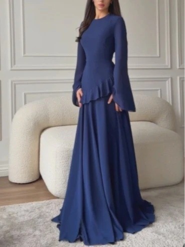 Women's Round Neck Long Sleeve Flare Sleeve Waist-Cinching Solid Color Long Dress
