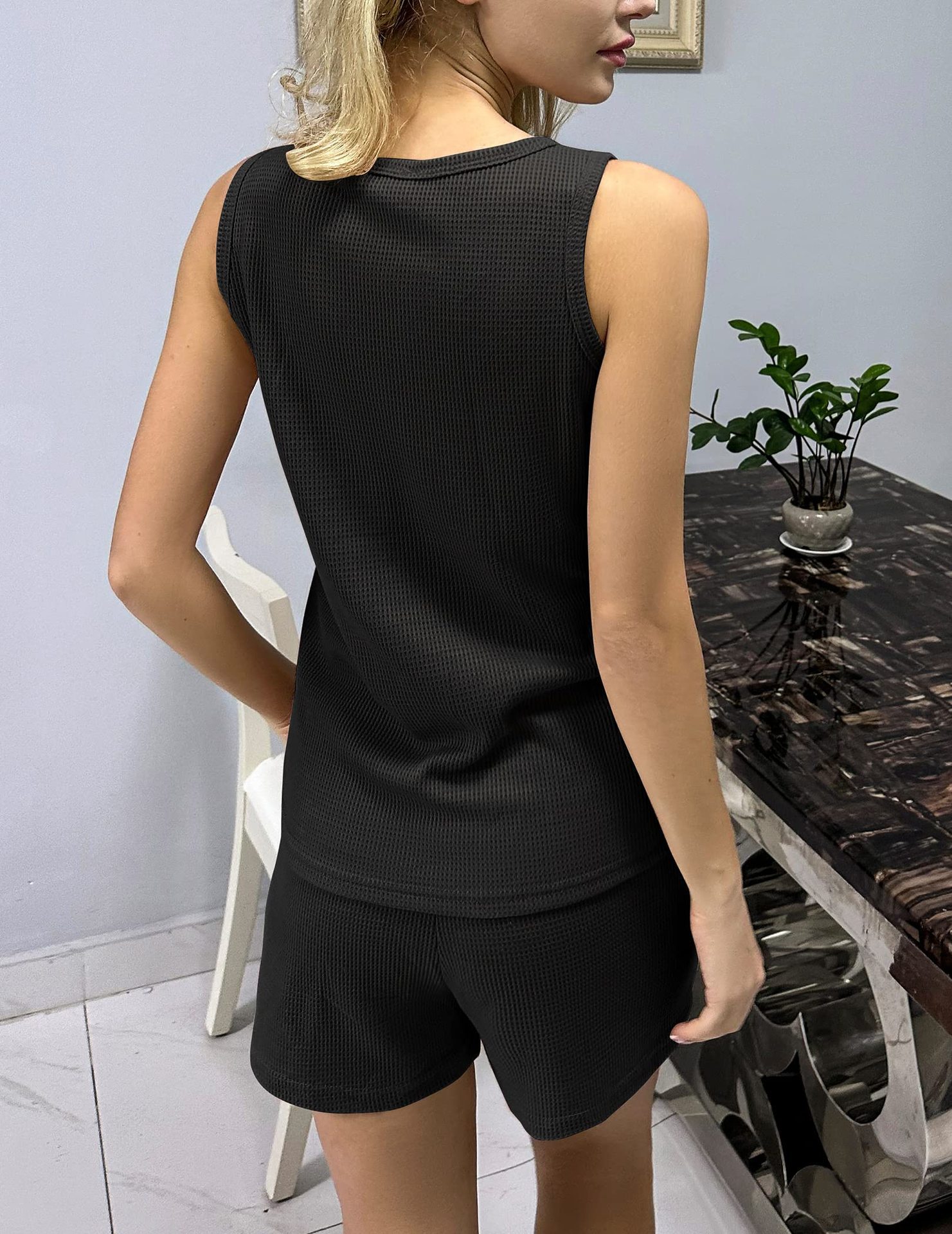 Women's V-Neck Tank Top and Shorts Set Waffle Knit Loose Casual Sportswear