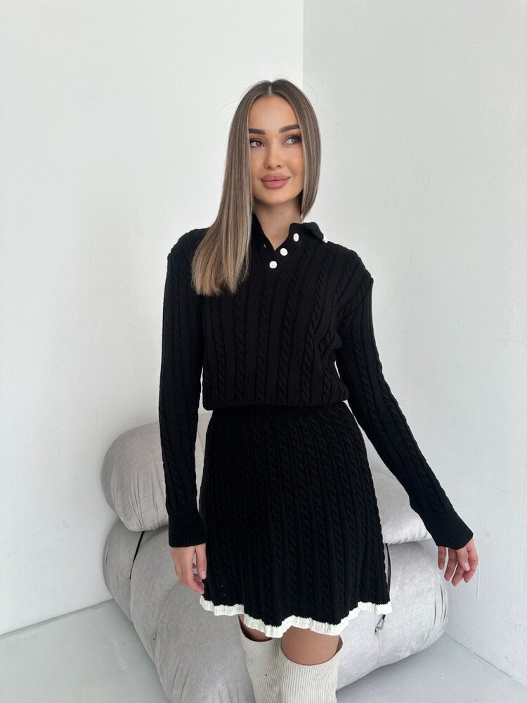 Women's Casual Knit Sweater and Mini Skirt Two-Piece Set with Button Detail