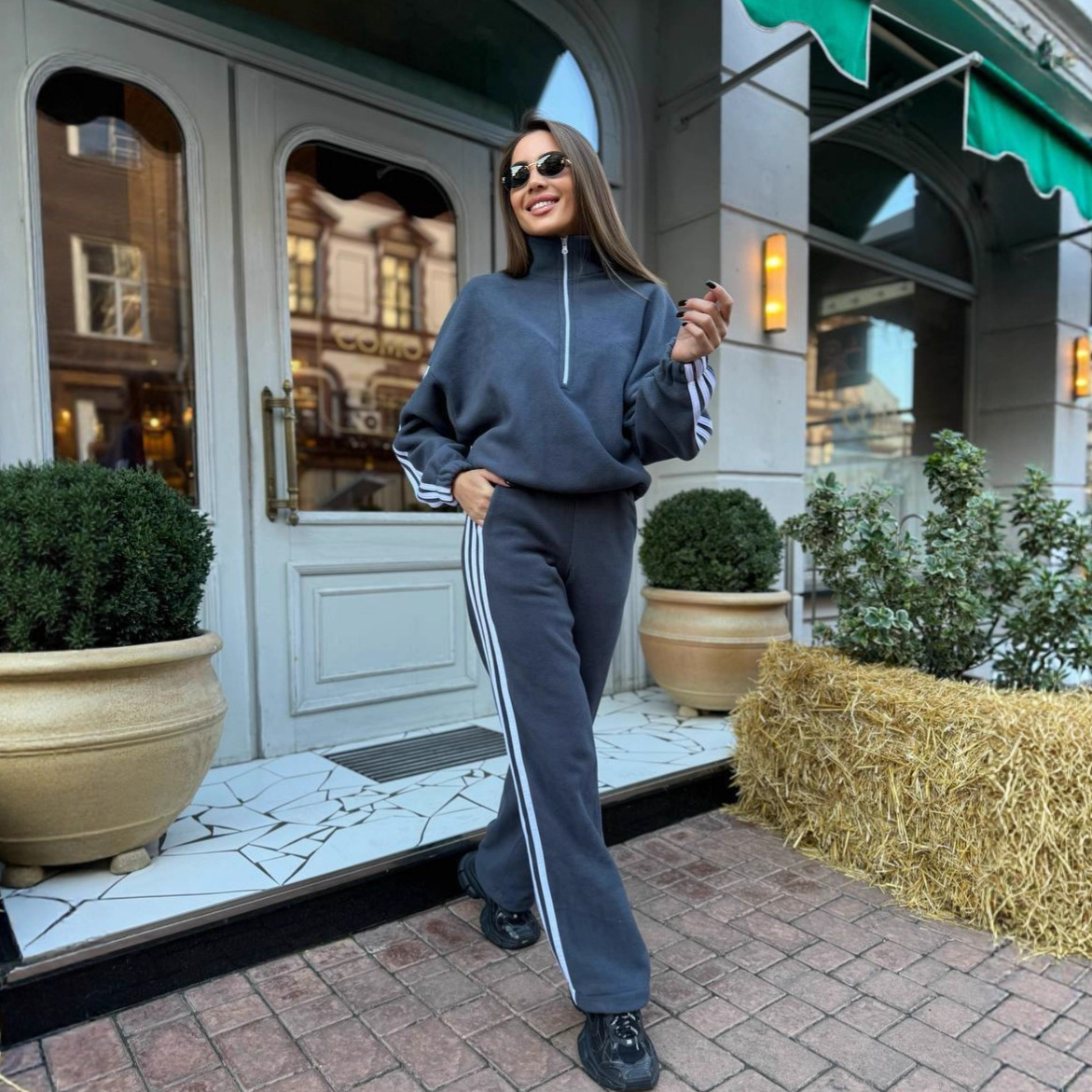 Women's Solid Color Long Sleeve Zip Loose Top and Tie-Waist Pants Two-Piece Set