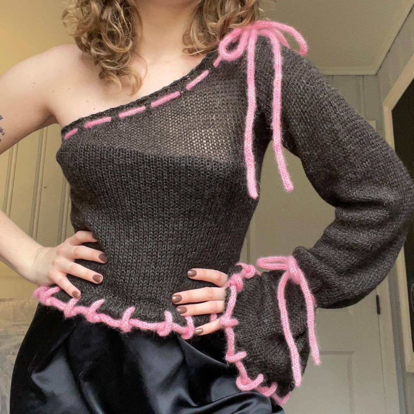 Women's One-Shoulder Colorblock Flare-Sleeve Knit Top