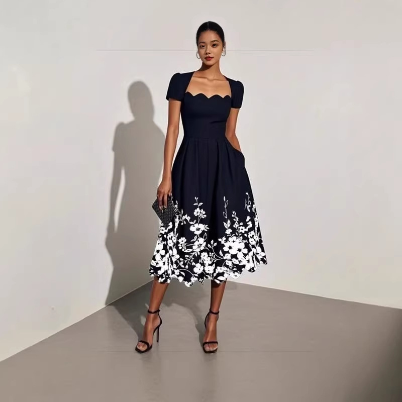 Women's Short Sleeve Square Neck Midi Dress Digital Print A-Line