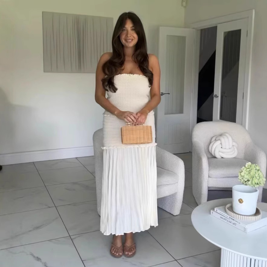 Off-Shoulder Straight-Neck Stretch Knit Skirt Set