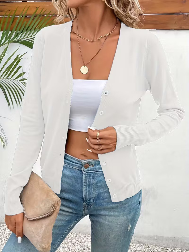 Women's Solid V-Neck Button-Front Knit Cardigan