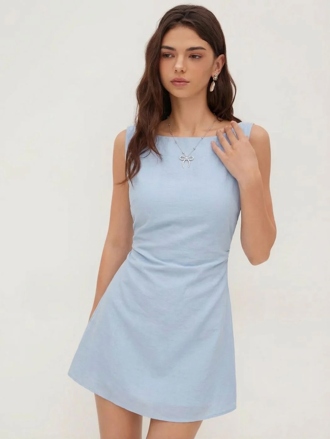 Women's Sleeveless Open-Back Bow A-Line Mini Dress