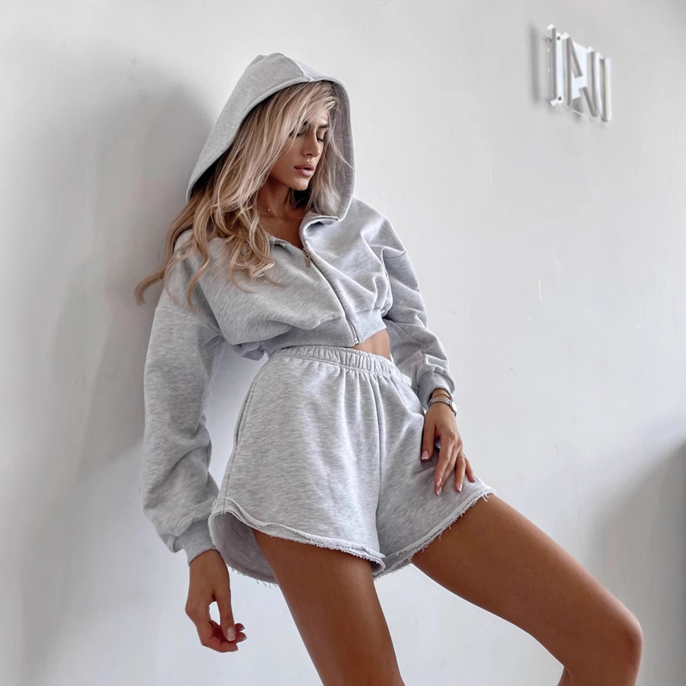 Women's Solid Color Long-Sleeve Zip-Up Hoodie and Shorts Two-Piece Set