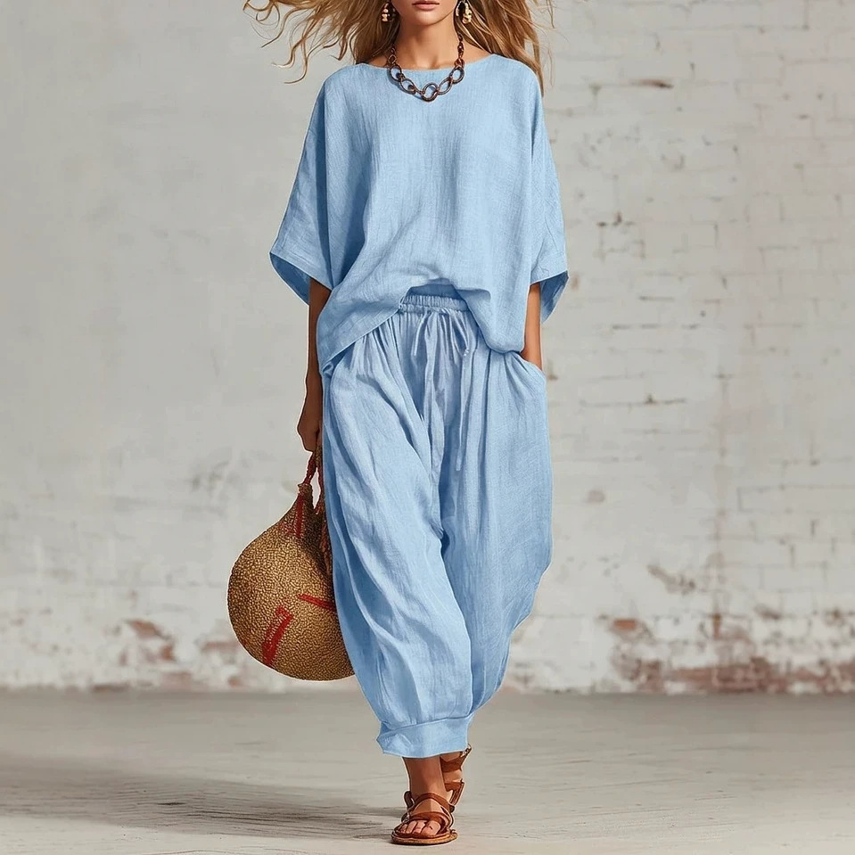 Women's Solid Color Half-Sleeve Crewneck Two-Piece Pants Set