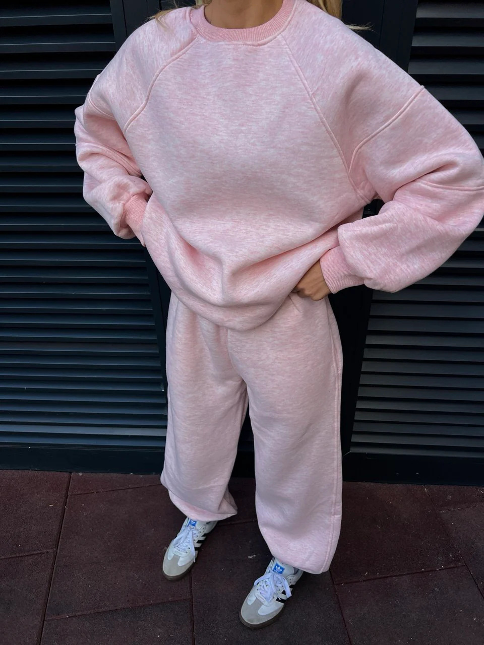 Women's Oversize Crewneck Long Sleeve Sweatshirt and Drawstring Pants Set