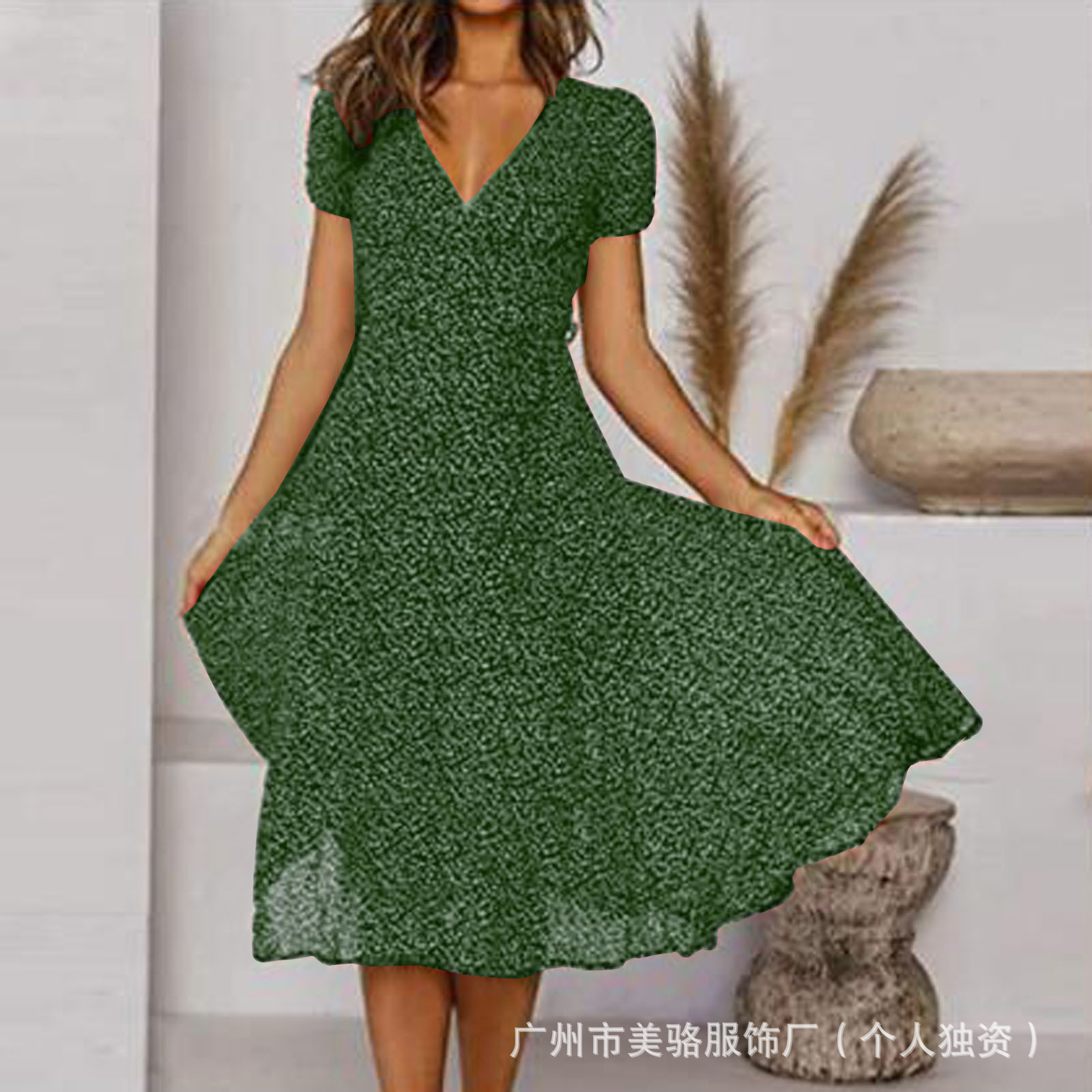 Women's Short Sleeve V-Neck Polka Dot Print Midi Dress