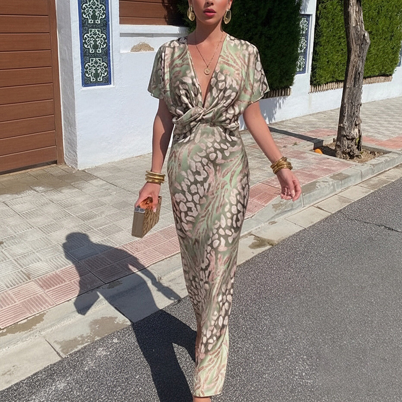 Elegant Floral Print V-Neck Long Dress