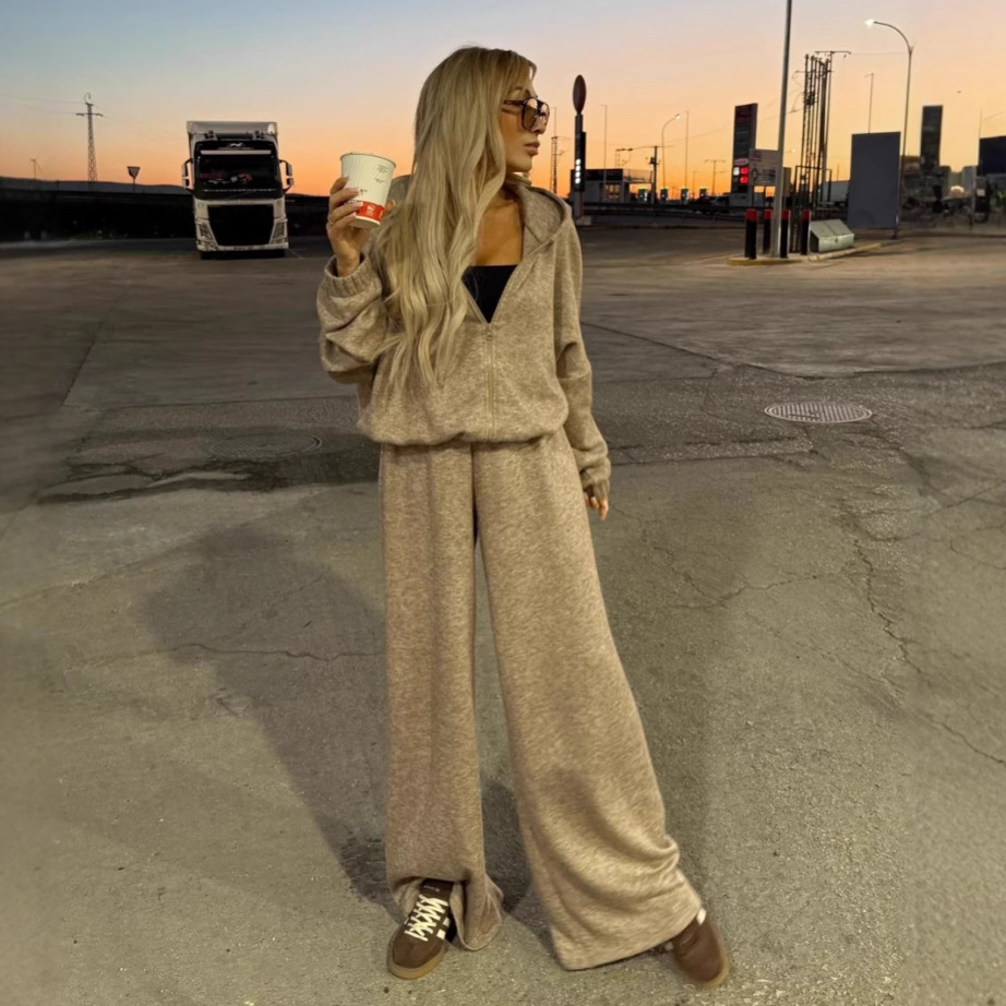 Women's Long Sleeve Hooded Zip Cardigan Sweatshirt and Elastic Waist Pants Two-Piece Set