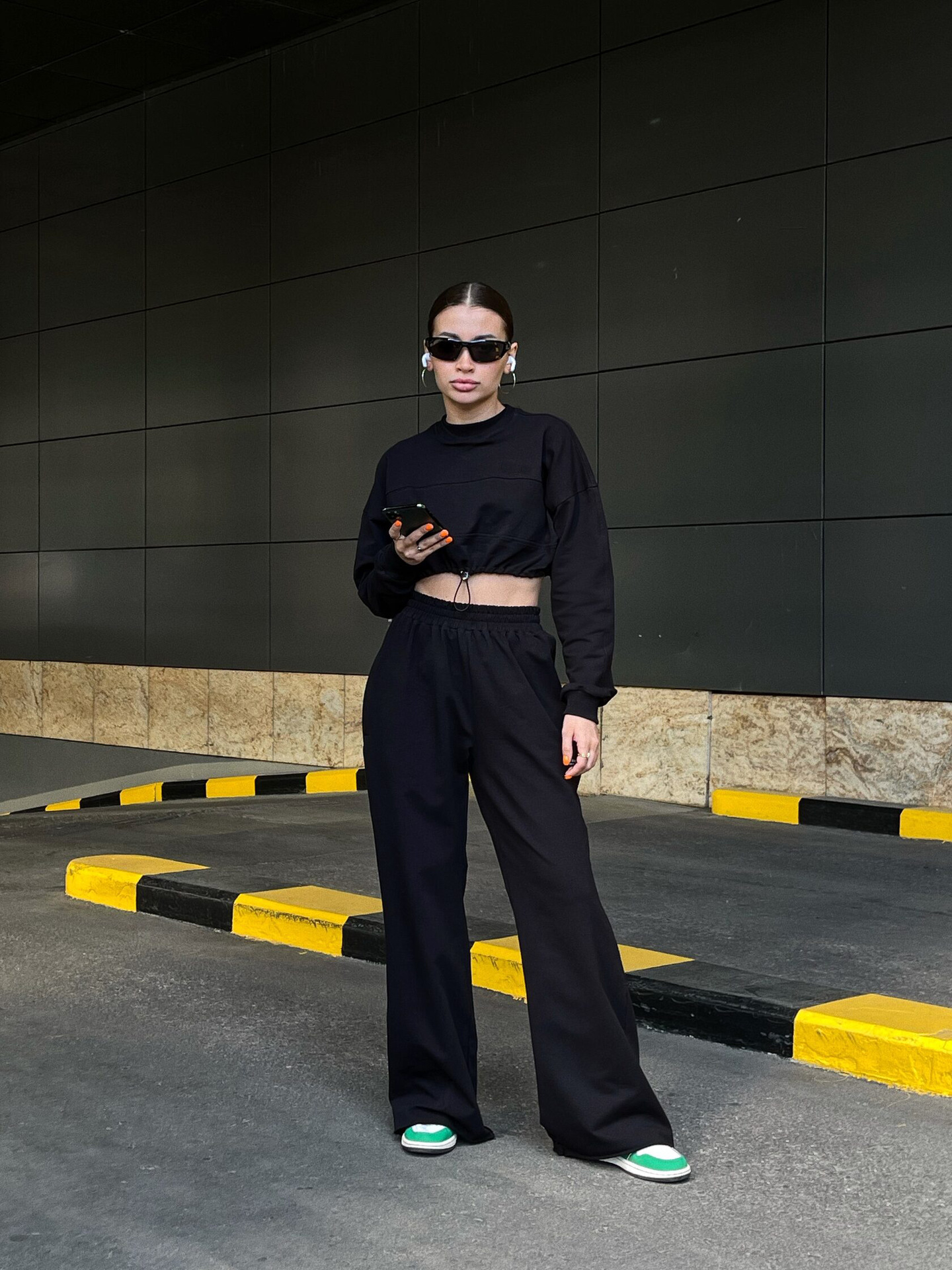 Women's Long Sleeve Drawstring Two-Piece Sweatsuit Set