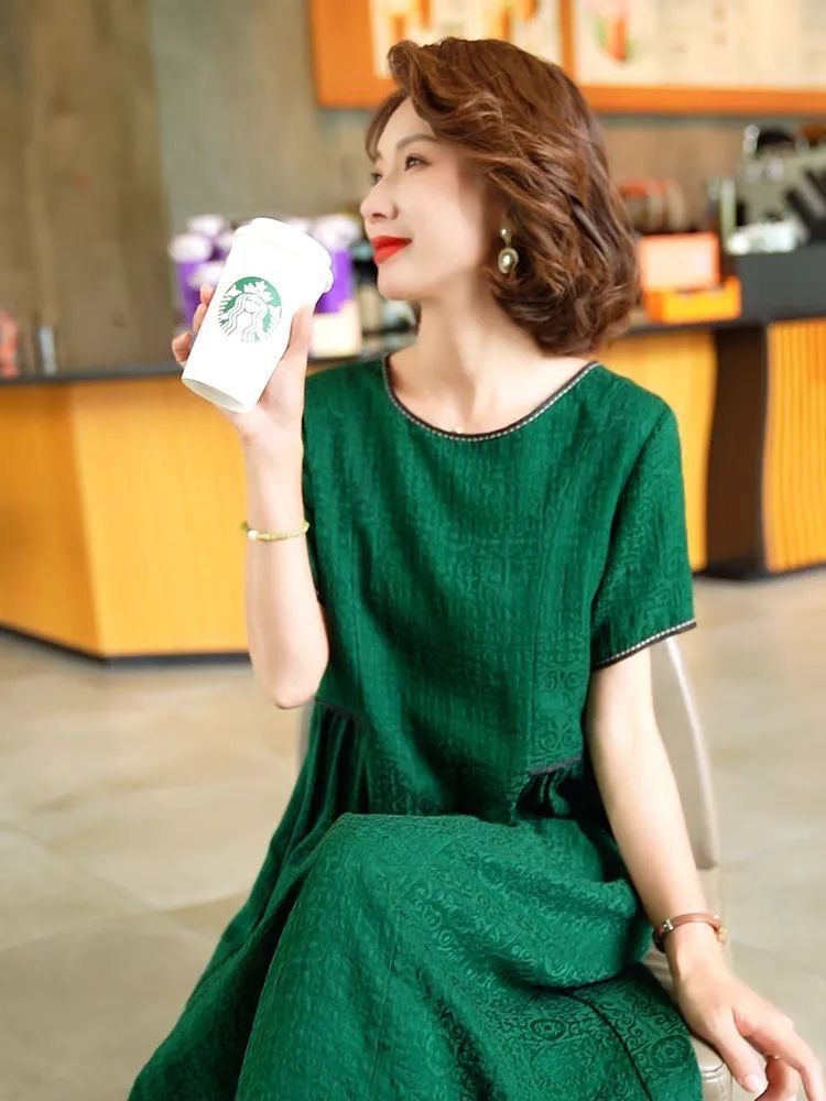Women's Vintage-Style Round Neck Loose A-Line Midi Dress