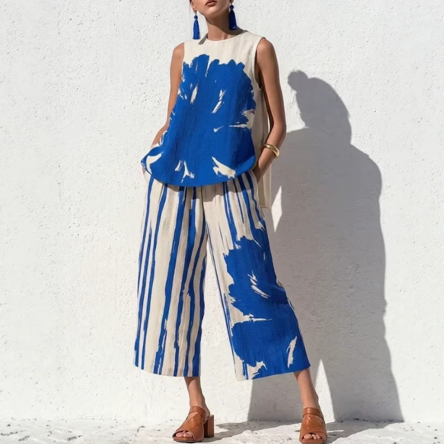 Casual Art Print Two-Piece Top and Capri Pants Set