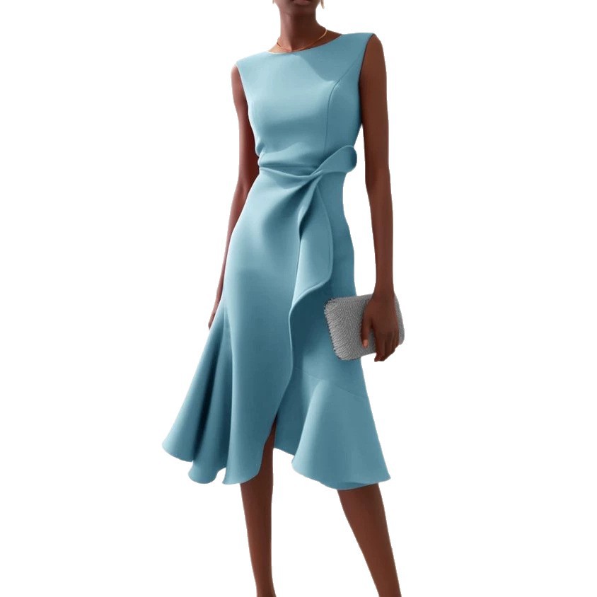 Sleeveless Red A-Line Midi Dress with Ruched Detail