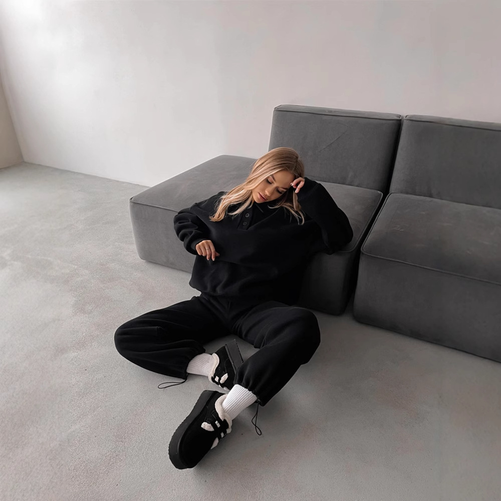 Women's Solid Color Long Sleeve Collared Sweatshirt and Elastic Waist Pants Two-Piece Set