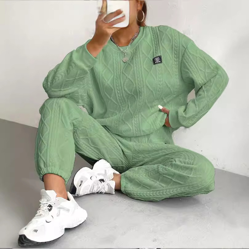 Women's Jacquard Long Sleeve Crewneck Sweatshirt and Pants Set
