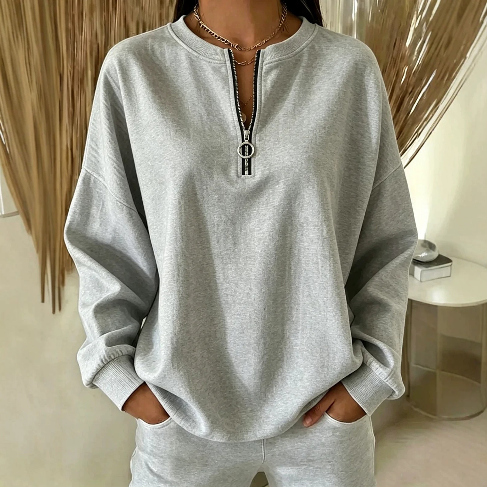 Women's Loose Half-Zip Pullover Sweatshirt Solid Color Long Sleeve Crewneck