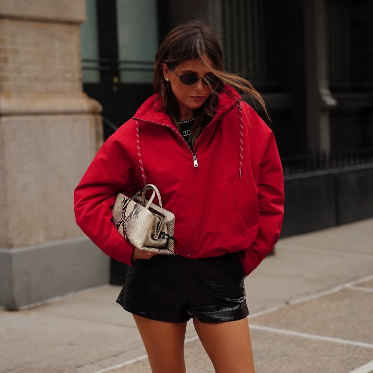 Women's Hooded Drawstring Pullover Windbreaker Jacket