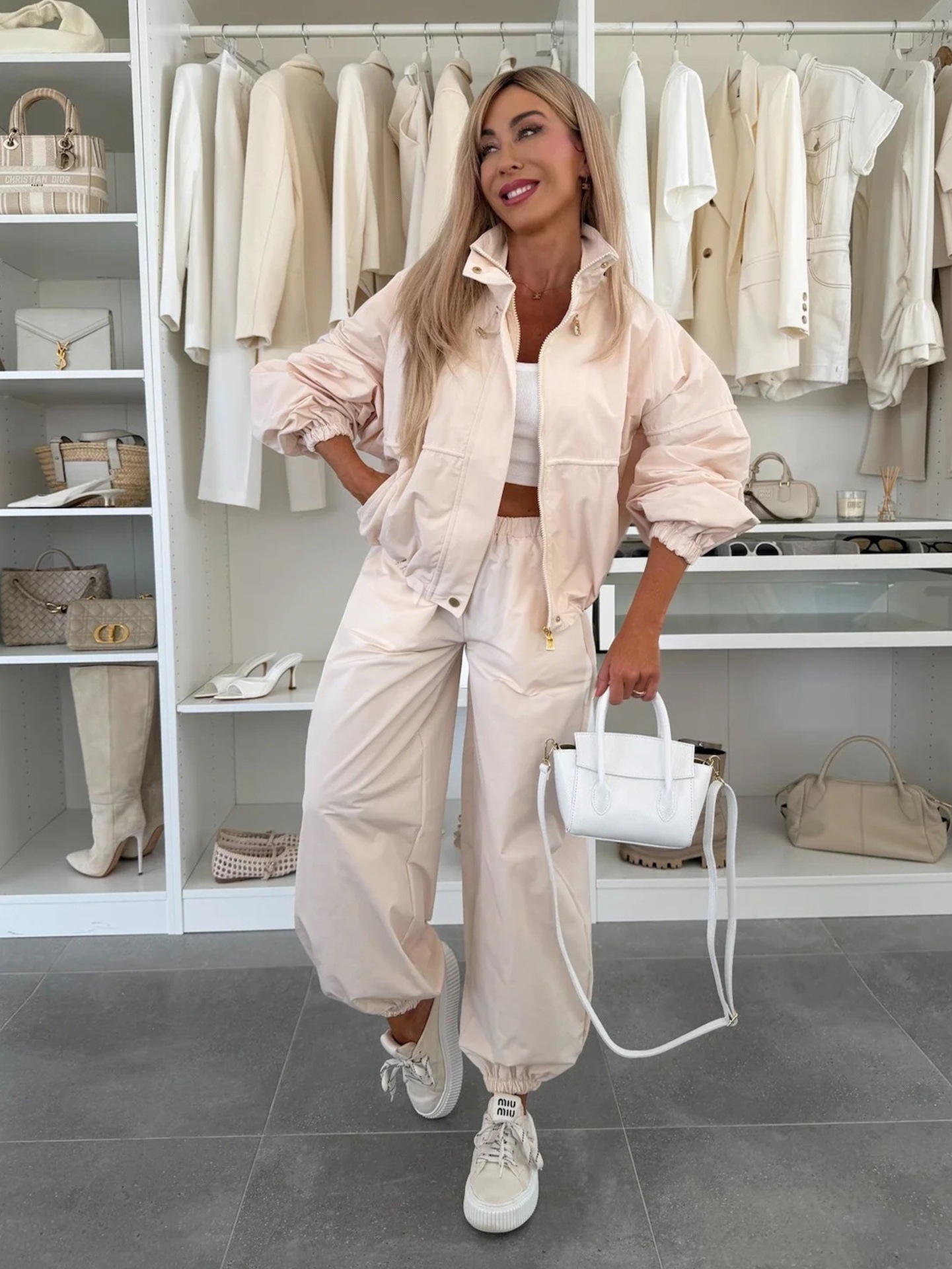 Women's Solid Color Zip-Up Collared Cardigan and Jogger Pants Two-Piece Set