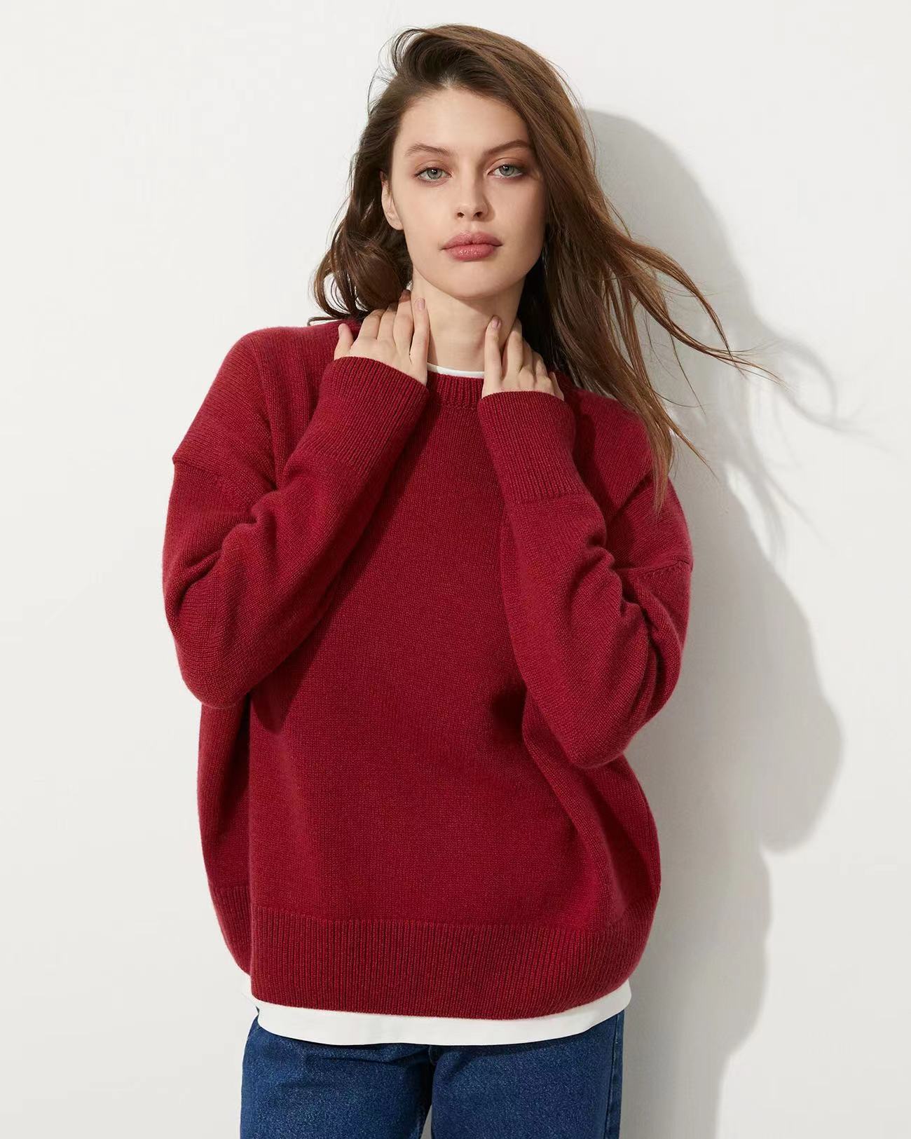 Women's Crewneck Solid Color Pullover Sweater Soft Casual