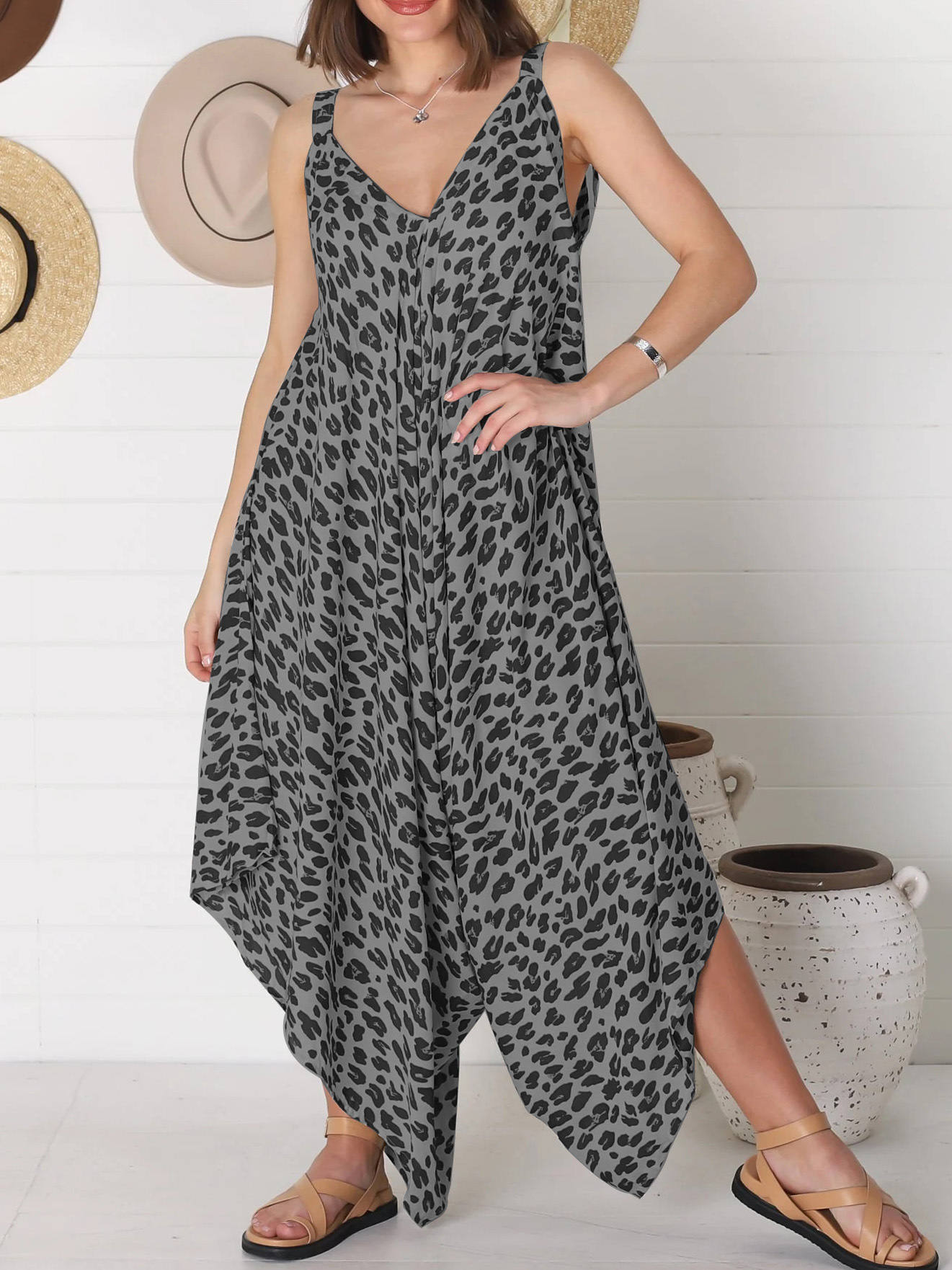 Women's Leopard Print Sleeveless Wide-Leg Jumpsuit