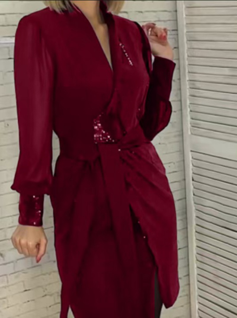 Elegant V-Neck Long Sleeve Midi Dress