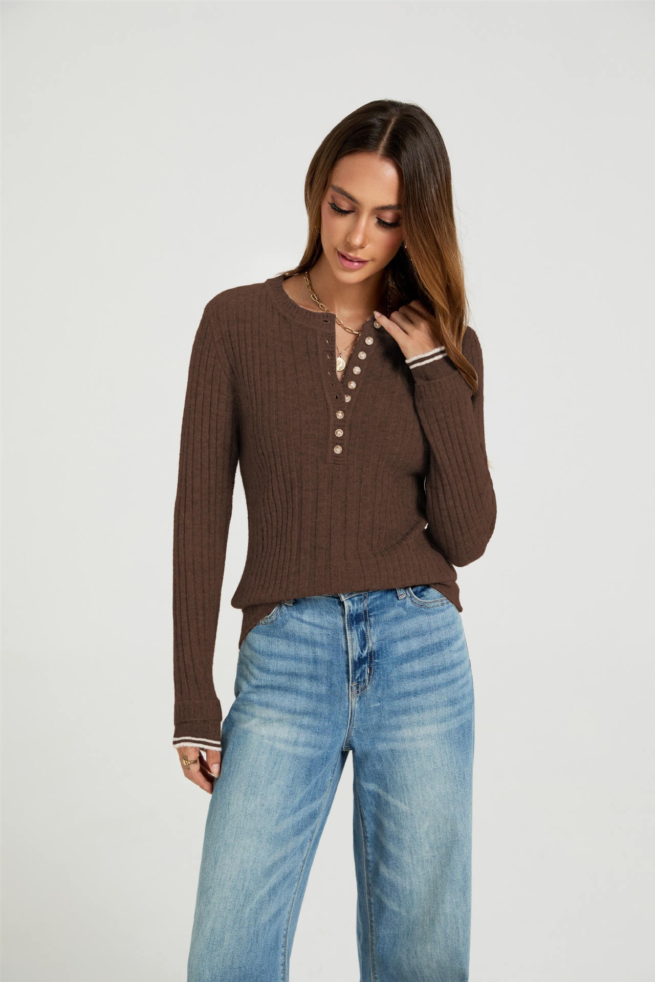 Women's Ribbed Knit Button-Front Crewneck Long-Sleeve Slim Sweater