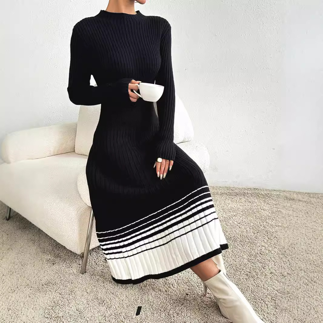 Women's Black and White Striped Pleated Sweater Dress Long Sleeve Crew Neck