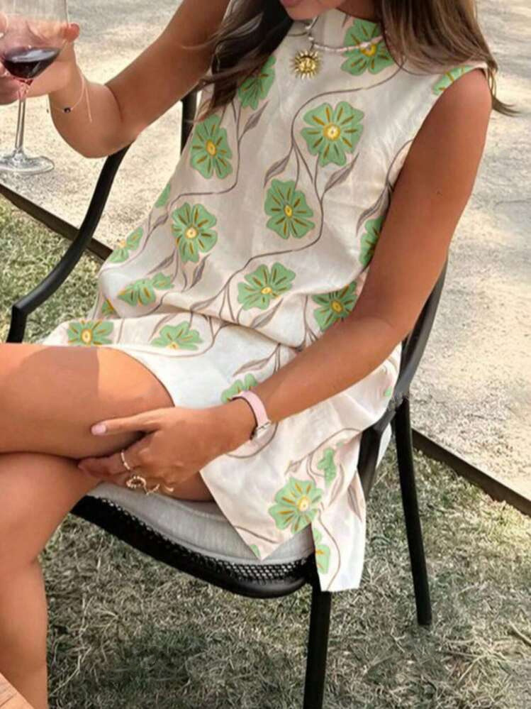 Women's Sleeveless Round Neck Floral A-Line Dress