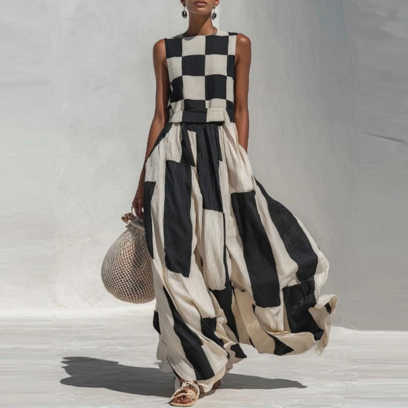 Black and White Plaid Sleeveless A-Line Maxi Dress