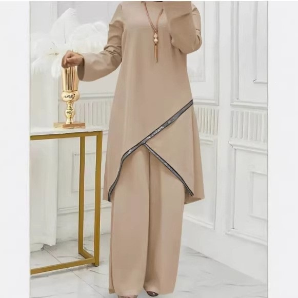 Women's Solid Crewneck Long Sleeve Top and Pants Two-Piece Set with Four-Way Stretch Cotton