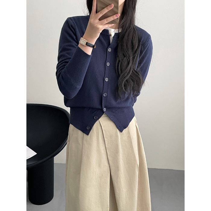 Soft Knit Round Neck Loose Short Cardigan Sweater