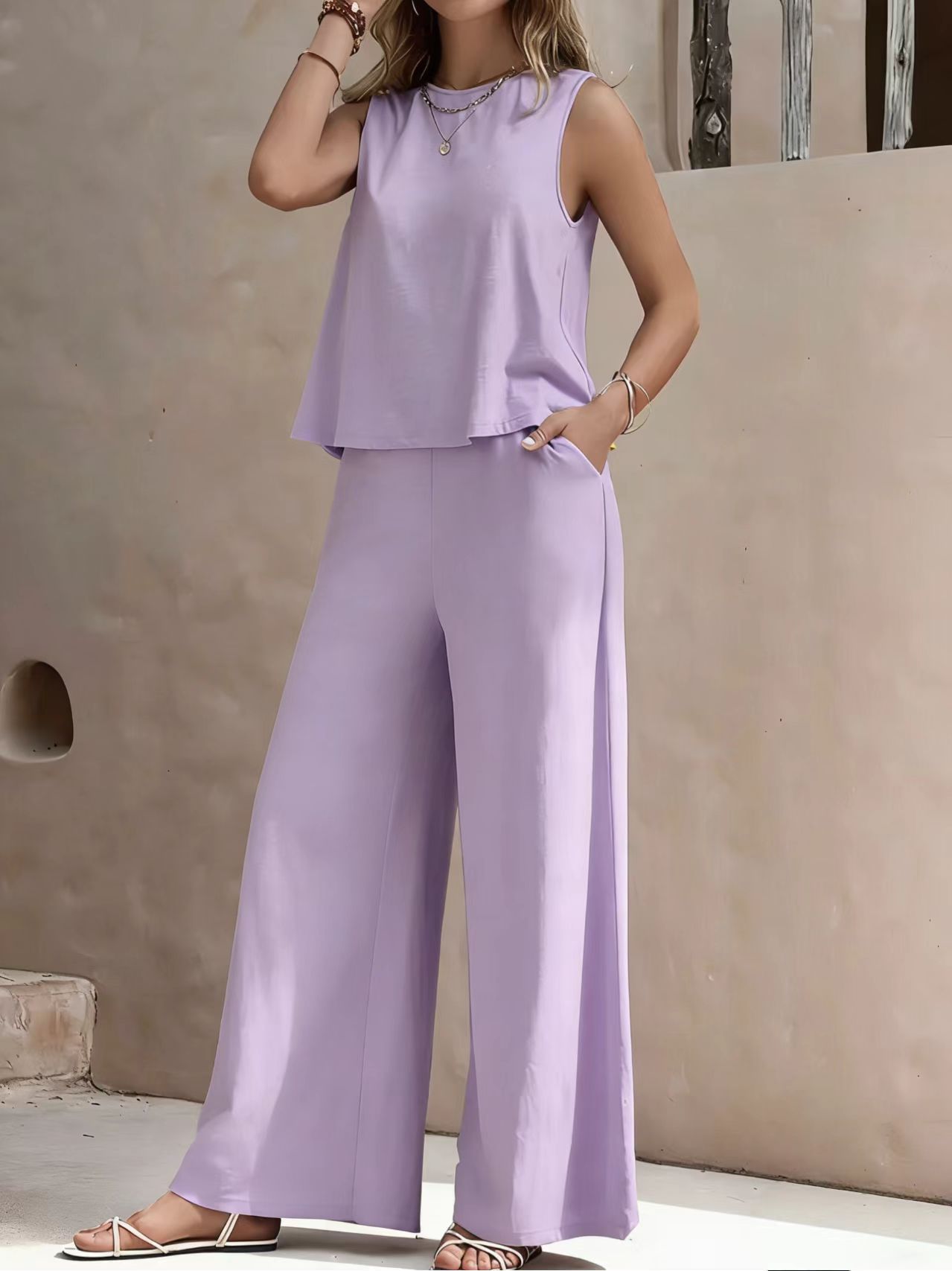 Women's Two-Piece Sleeveless Tank Top and Wide-Leg Pants Set Solid Color Casual