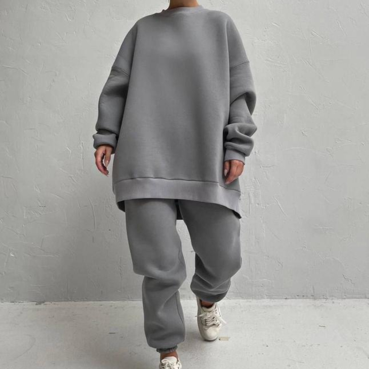 Women's Casual Two-Piece Sweatsuit Set Long Sleeve Top and Pants