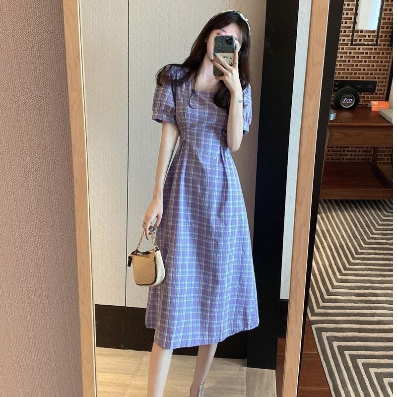 French Vintage Square Neck Plaid Midi Dress with Waist and Short Sleeves