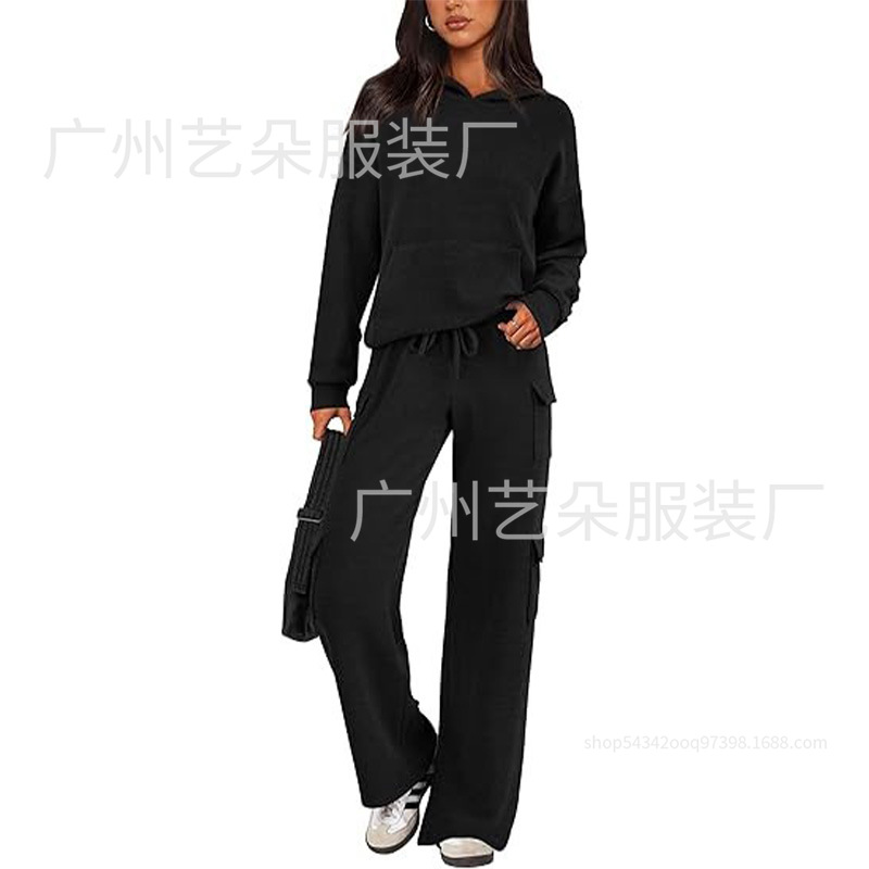 Women's Breathable Cargo Pocket Athletic Set for Running and Outdoor