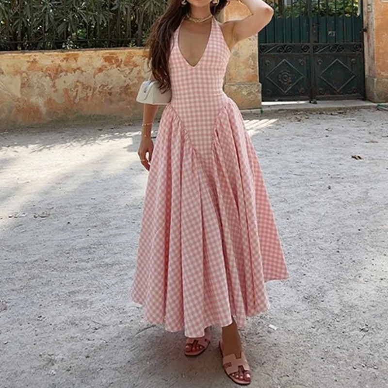 Plaid Halter Neck Pleated Long Dress