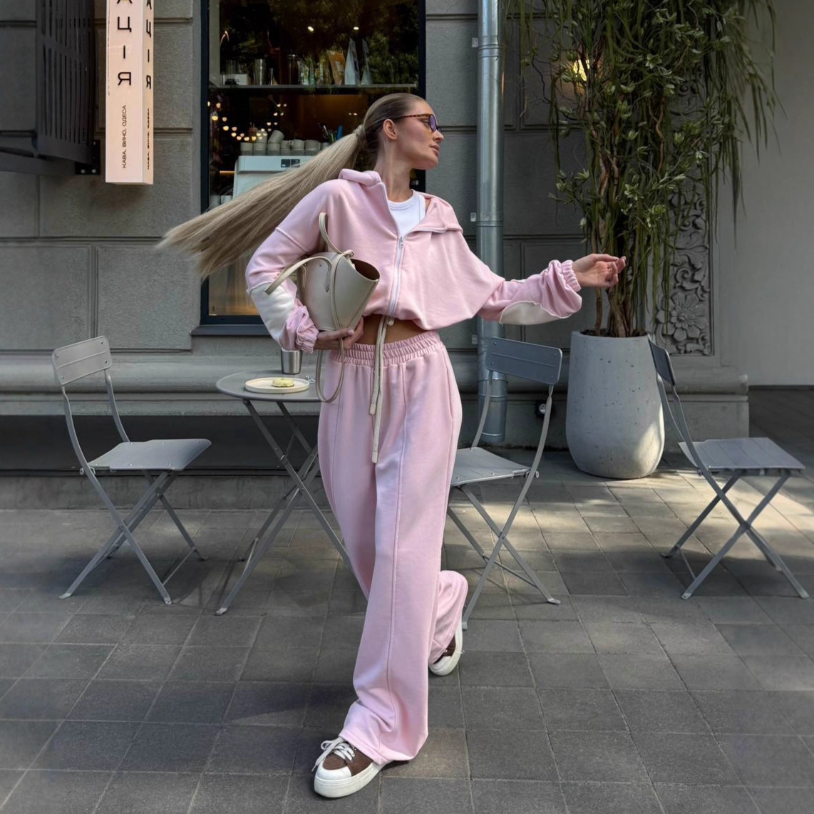 Women's Solid Color Zip-Up Hoodie and Drawstring Jogger Two-Piece Set
