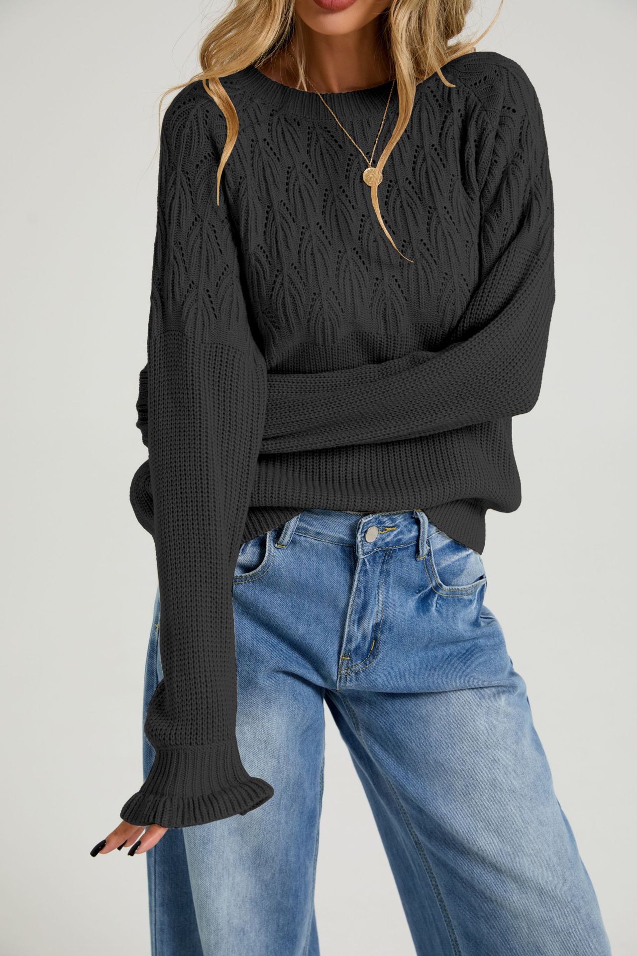 Women's Crewneck Knit Sweater Solid Color Long Sleeve Pullover