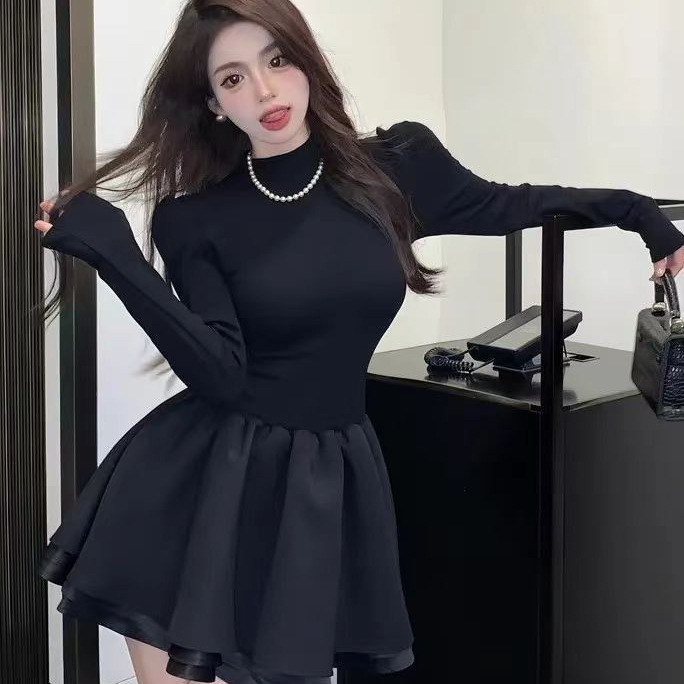 French-Style Half-Turtleneck A-Line Dress with Cinched Waist and Puffy Skirt