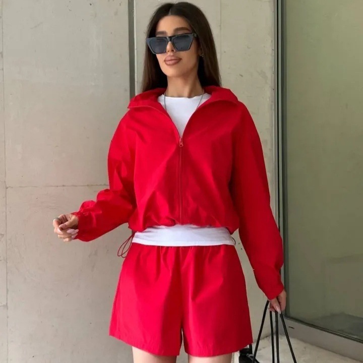 Women's Lightweight Stand Collar Zip Cardigan & Wide-Leg Shorts Set