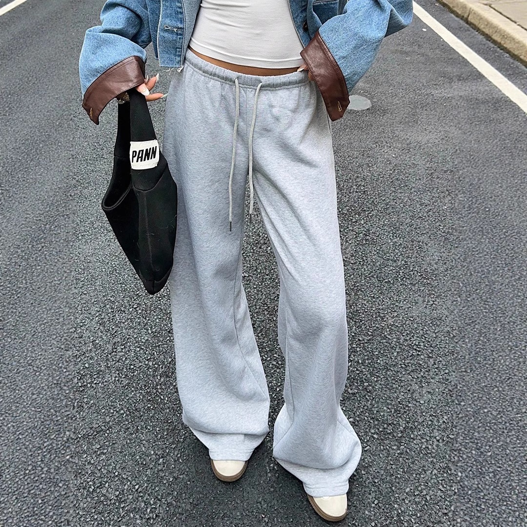 Women's Vintage Low-Rise Relaxed Sweatpants with Drape