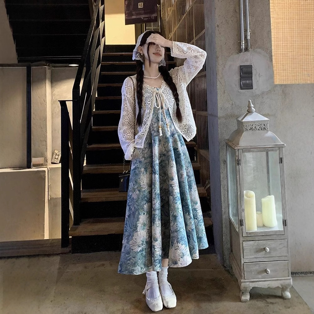 French Vintage Oil Painting Floral Cami Dress Two-Piece Set