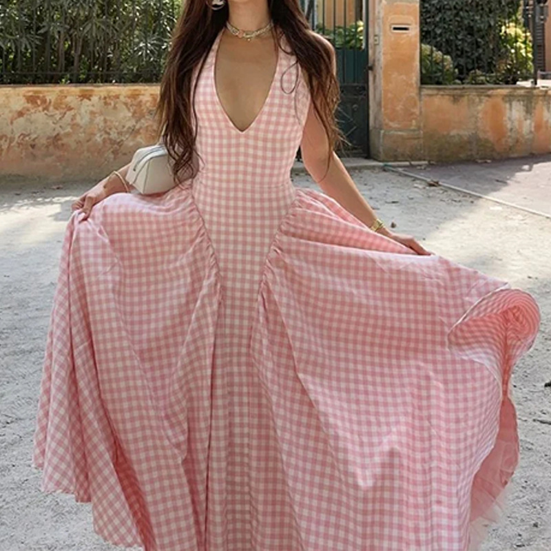 Plaid Halter Neck Pleated Long Dress