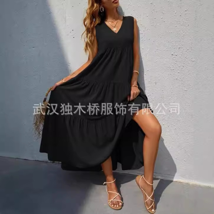 Women's Sleeveless V-Neck Flowy Maxi Dress Loose Waist Solid Color