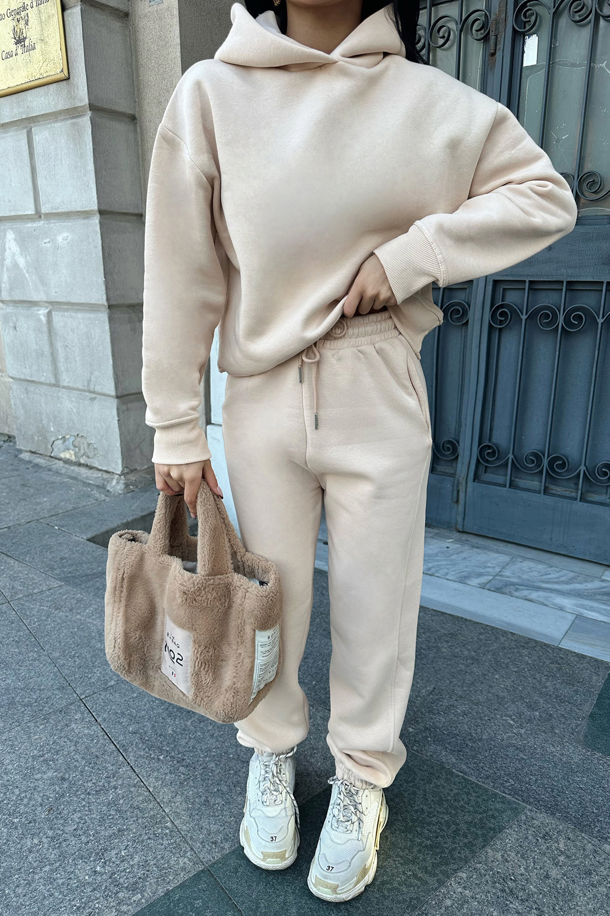 Women's Solid Hooded Long Sleeve Sweatshirt and Pants Set with Pockets