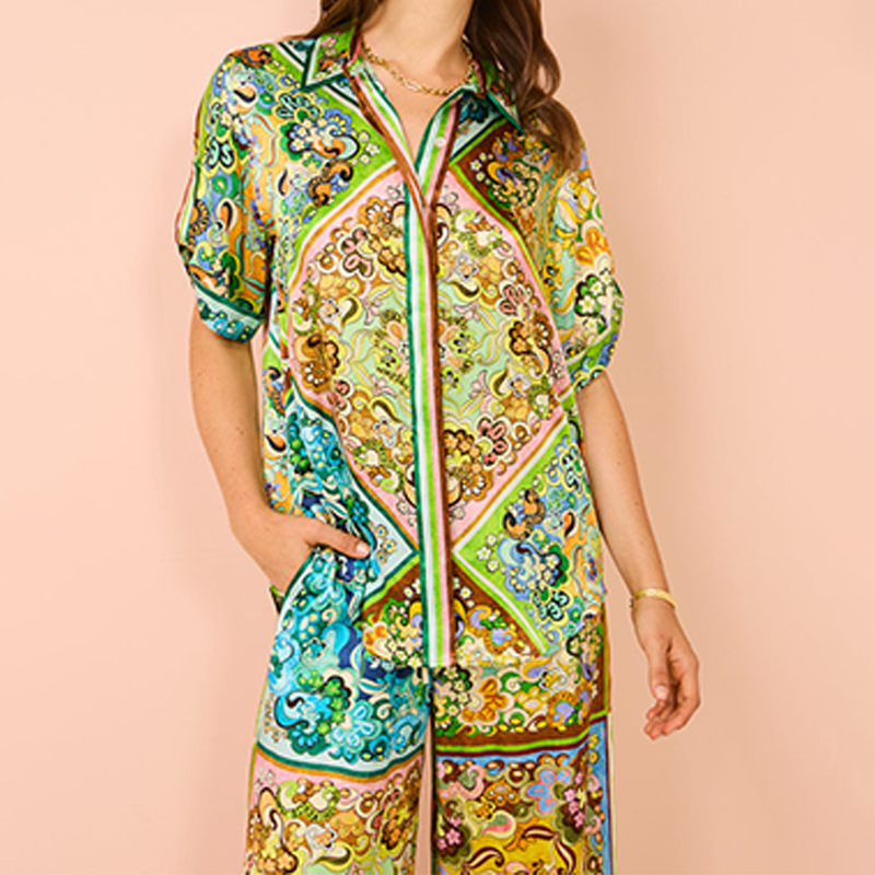 Retro Print Two-Piece Set with Lantern Sleeves and Collared Shirt